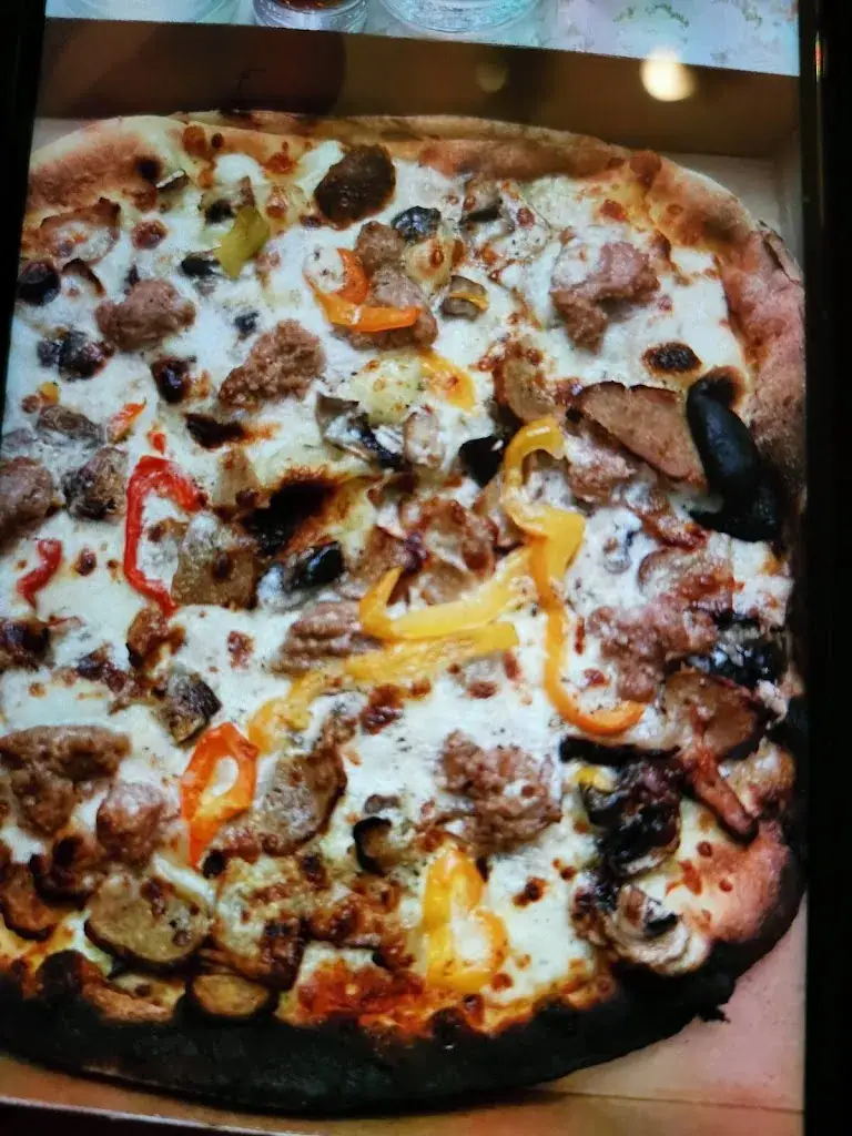 G. W_Pizza's Service_Erquelinnes_review