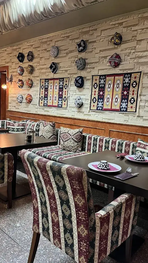 Sarah 何吻慈_Restaurant Bazaar_Antwerpen_review