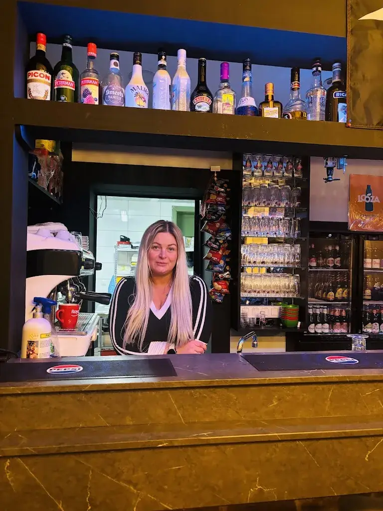 Taverne Le Beaucaire_Farciennes_slider_image_3