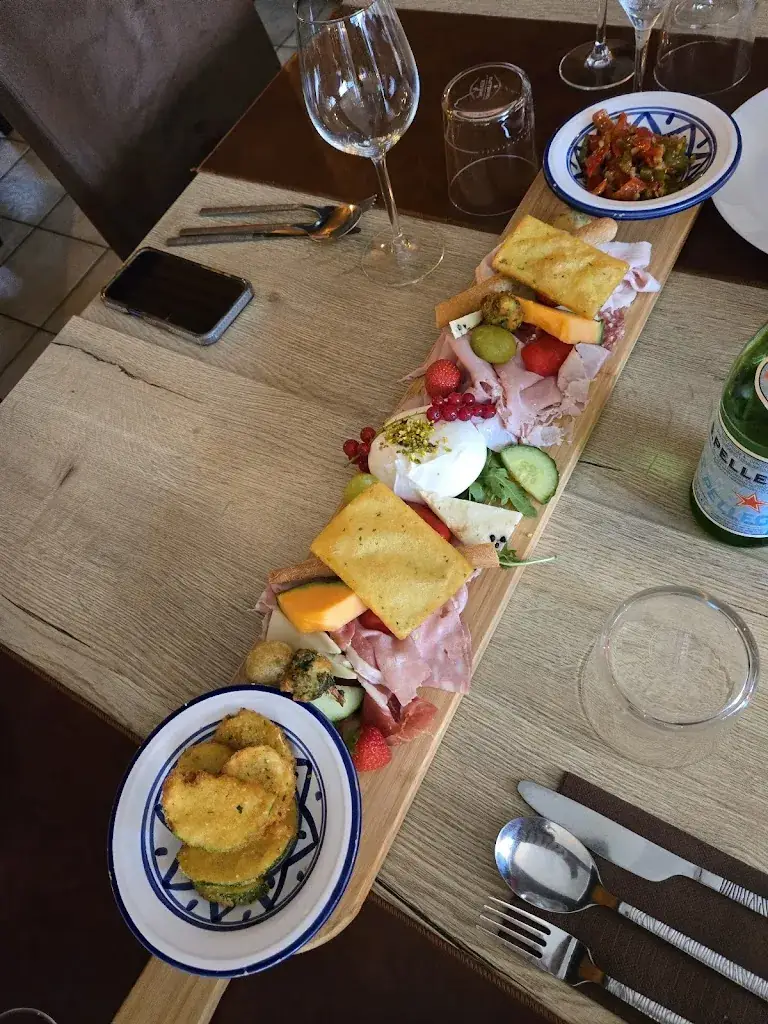 Restaurant Italien Châtelet / La Cantina Fragapane_Châtelet_slider_image_3