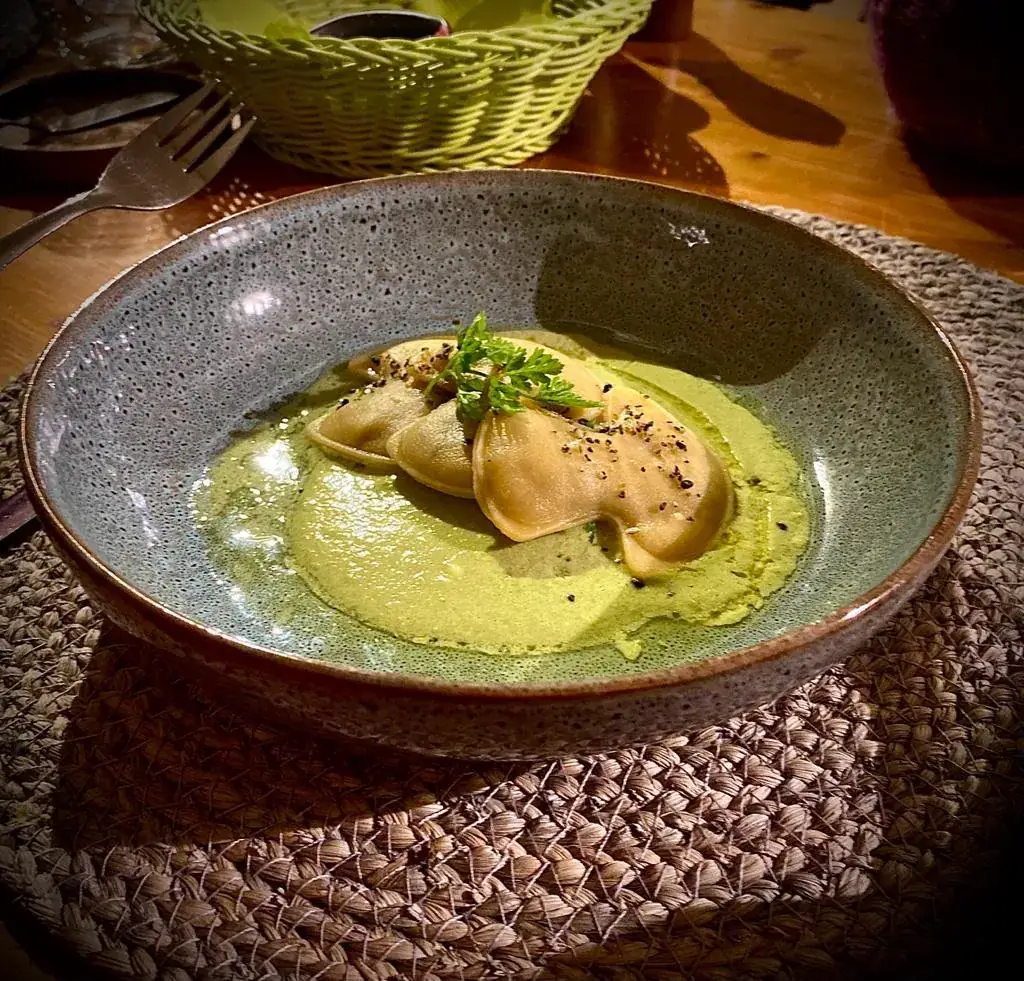 Les Mainvilles_Fexhe-le-Haut-Clocher_slider_image_2