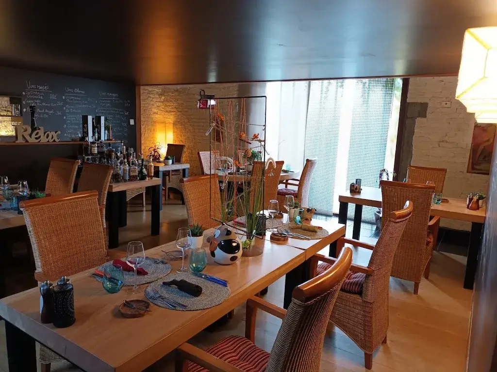 Les Mainvilles_Fexhe-le-Haut-Clocher_slider_image_3