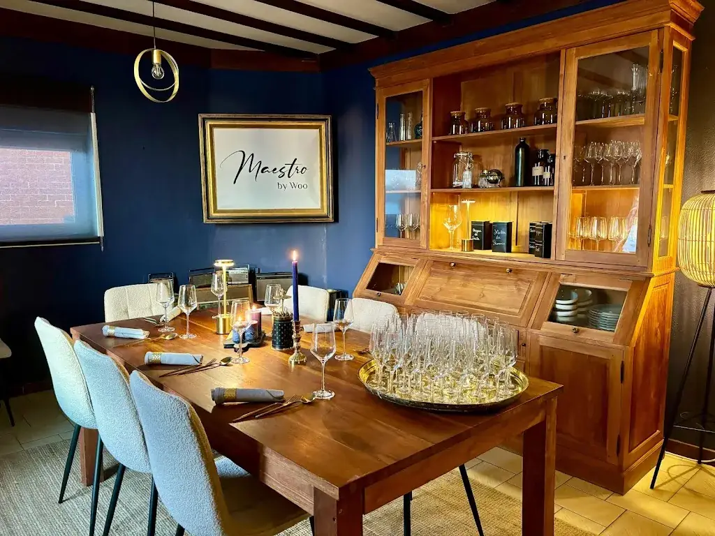 Maestro by Woo Restaurant in Fexhe-le-Haut-Clocher