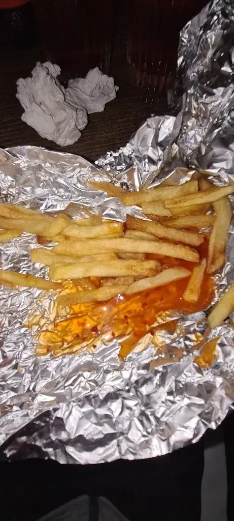 Isabella_Fexhe-le-Haut-Clocher_slider_image_3