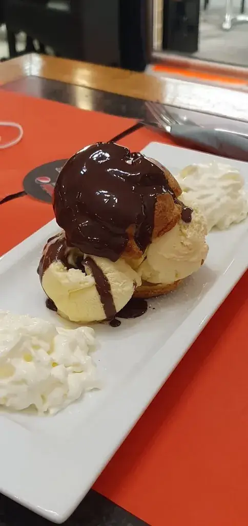 Joe Hardane_L'AéRO_Grâce-Hollogne_avis