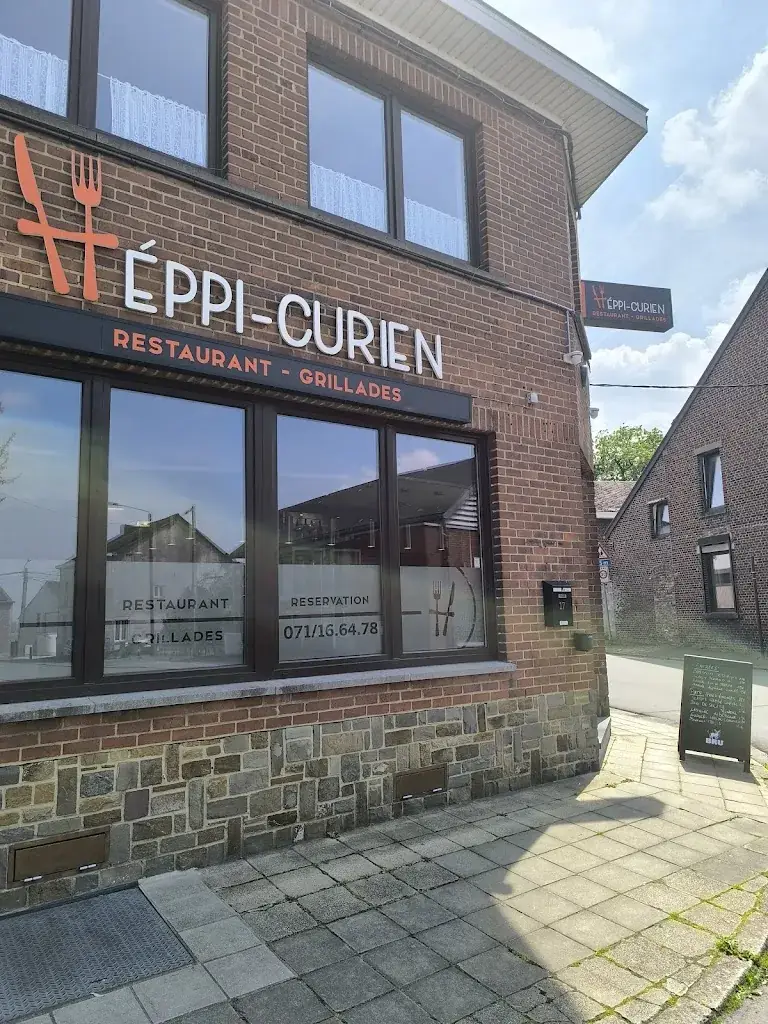 Héppi-curien_Fleurus_slider_image_1