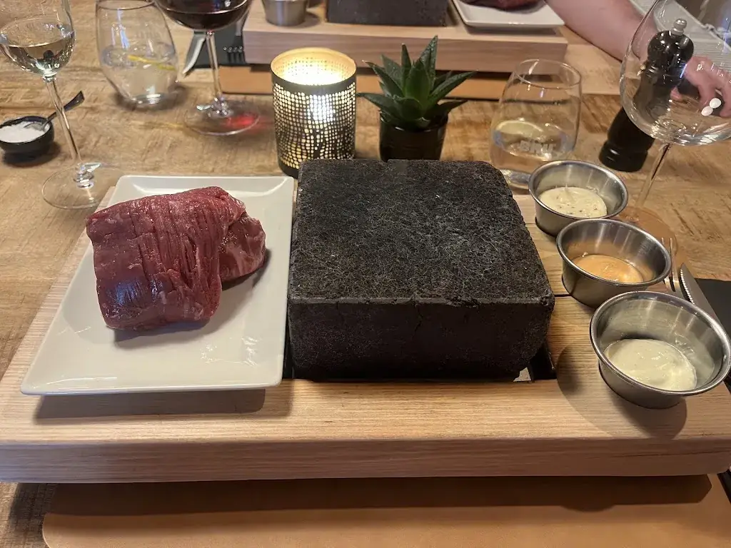 La Do'v_Le Pavé_Ferrières_review