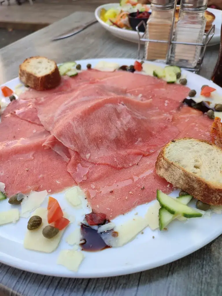 Le Cheval Blanc_Ferrières_slider_image_2