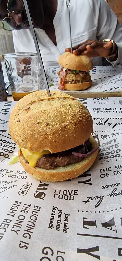 Nader Baydoun_Brasserie Mazo_Floreffe_Bewertung