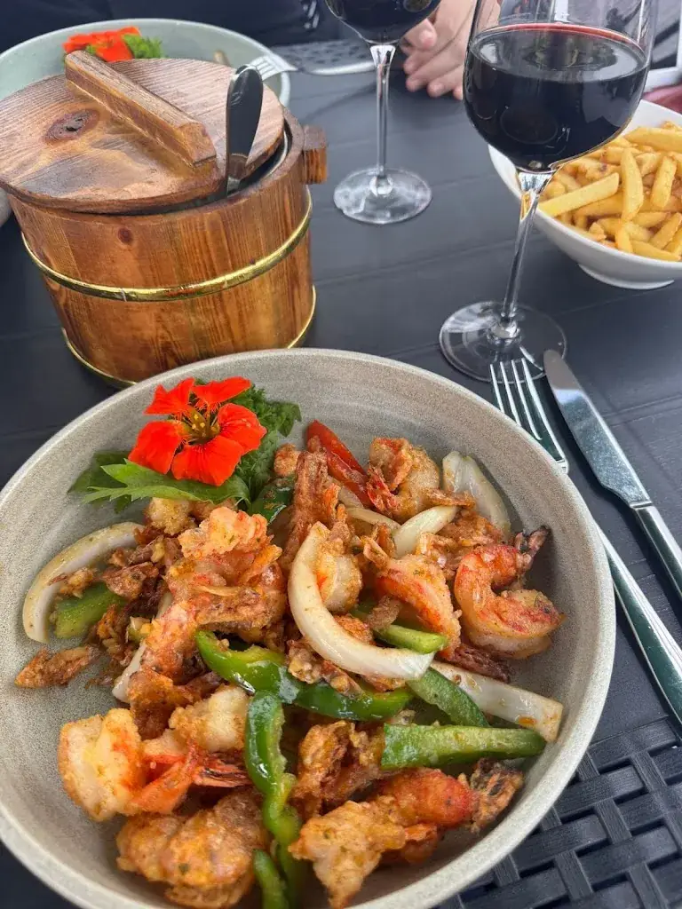 Elif Ozdemir_La Ferme Blanche d'Asie_Namur_Bewertung