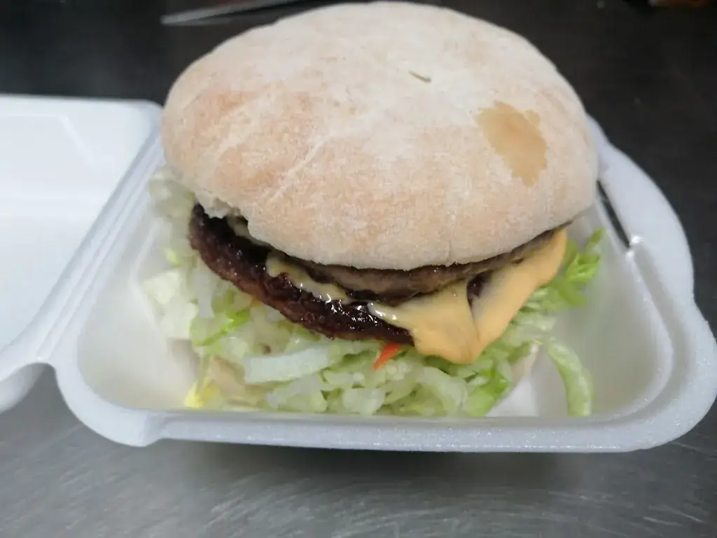 Menü_City Frites_Fosses-la-Ville_Bild_9