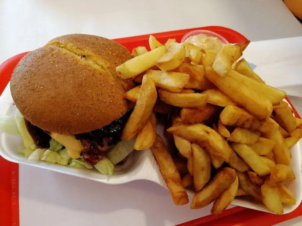 City Frites_Fosses-la-Ville_slider_image_2