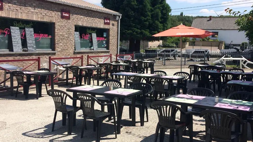 Le Petit Bourguignon « Chez Ayrton » Restaurant in Fosses-la-Ville