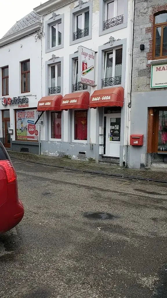 DagoGoda_Fosses-la-Ville_slider_image_3