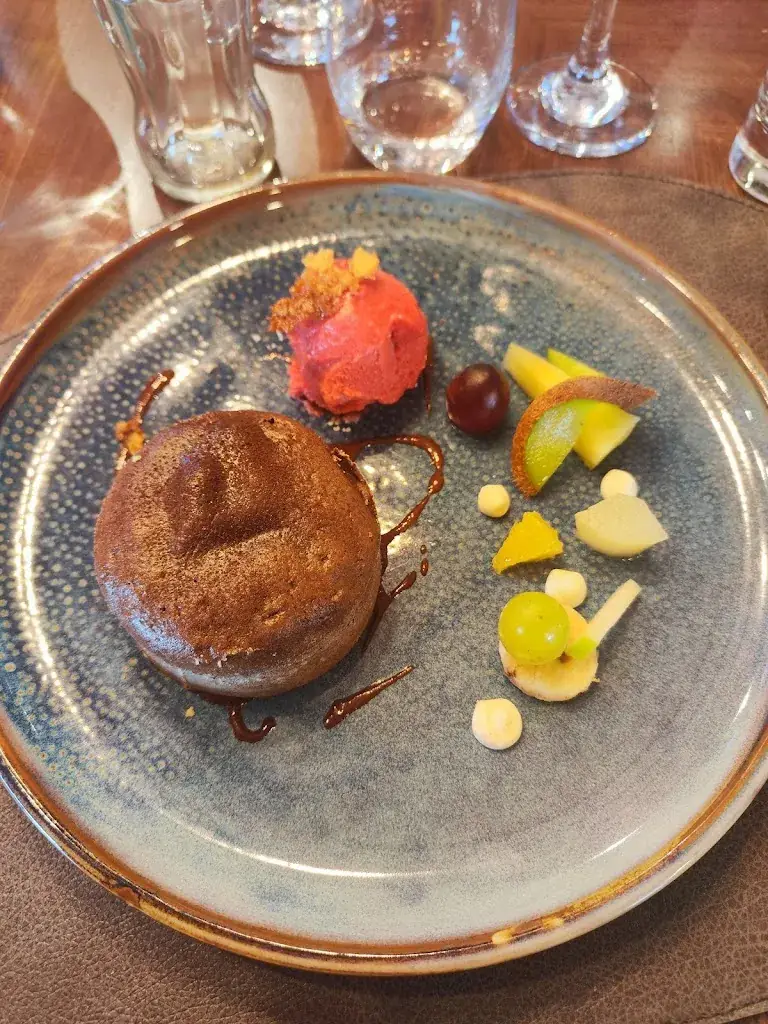 Christelle Lambeaux_Clair de Lune_Florenville_review