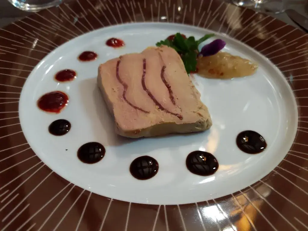 Noa Regev_Hostellerie de Sainte Cécile_Florenville_Bewertung