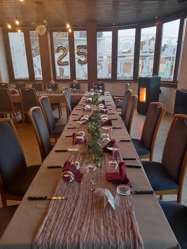 Garibaldi_Frameries_slider_image_1