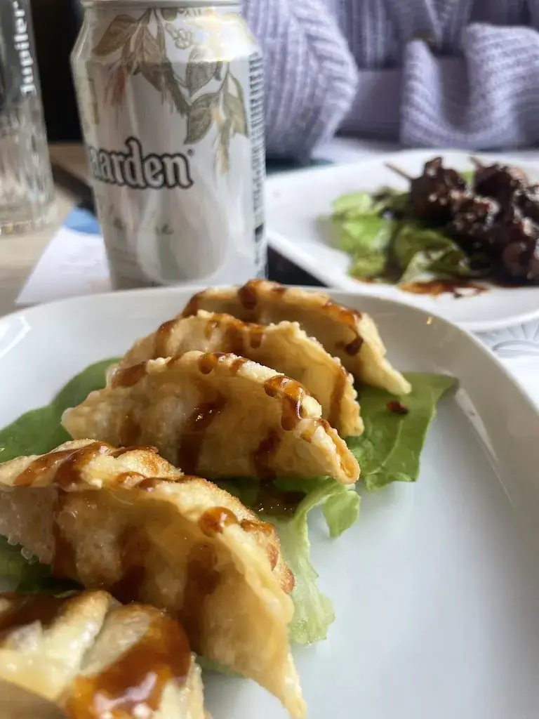 lydie Vahala_Sushi Flower_Frameries_reseña