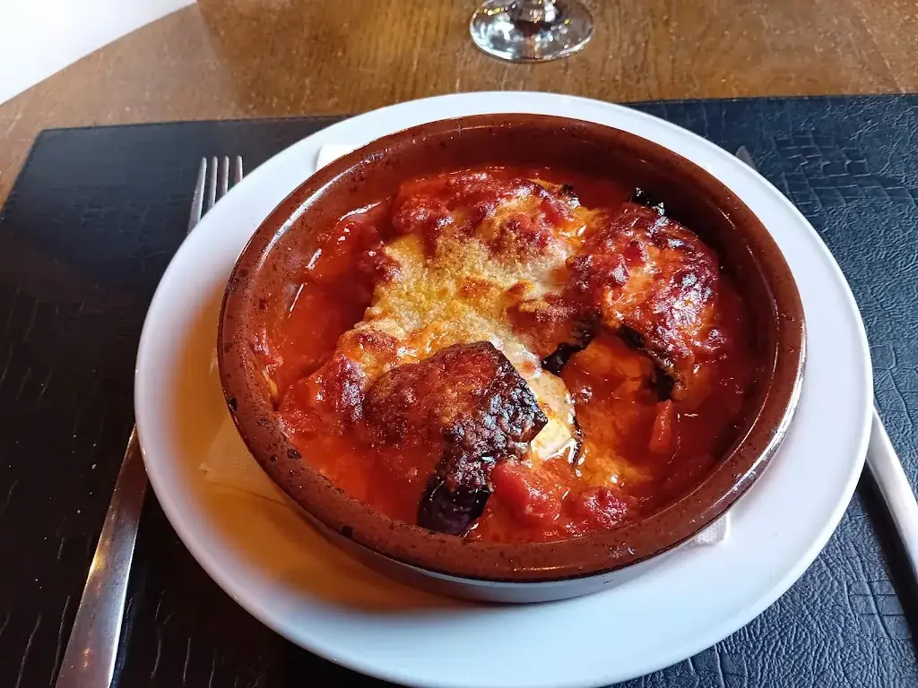 La Villa d'Athènes - Le grand trait_Frameries_slider_image_3