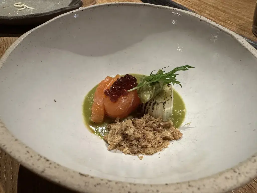 duygu_Hors-Champs_Gembloux_review