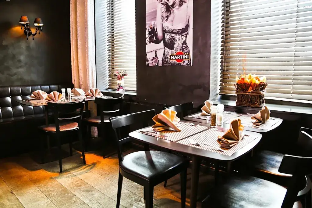 Glasses & Cutlery Restaurant in Frasnes-lez-Anvaing