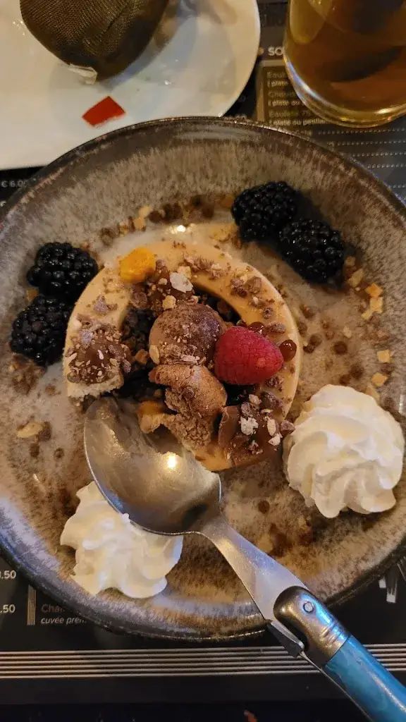 Dalila Chat_Mamagré_Frasnes-lez-Anvaing_Bewertung