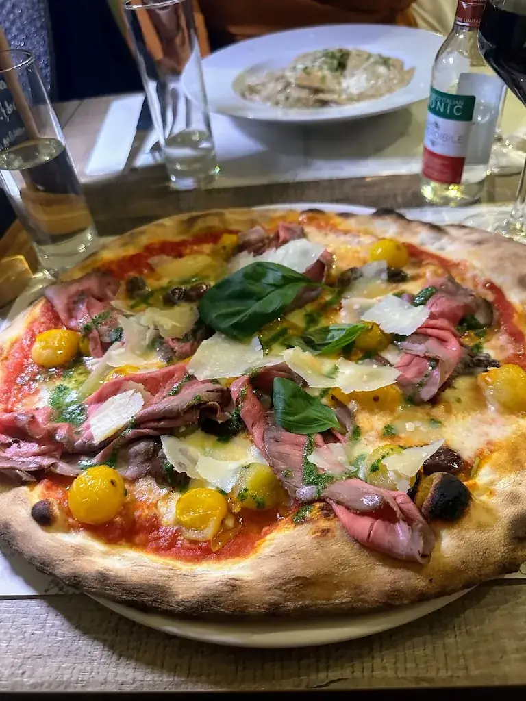 Antoine Demanghon _Pizzico_Frasnes-lez-Anvaing_review