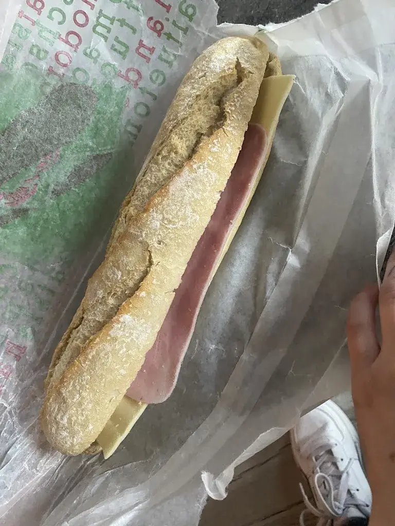 Sandwicherie La Longue Saule Restaurant in Frasnes-lez-Anvaing