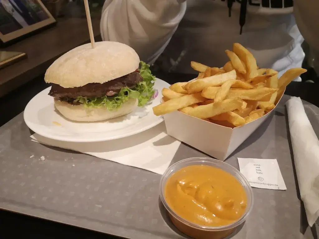 Menu_Le Petit Creux By Roselle_Gedinne_image_2