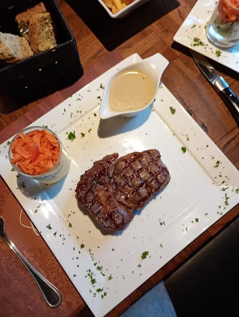 Le Petit Pont_Gesves_slider_image_2