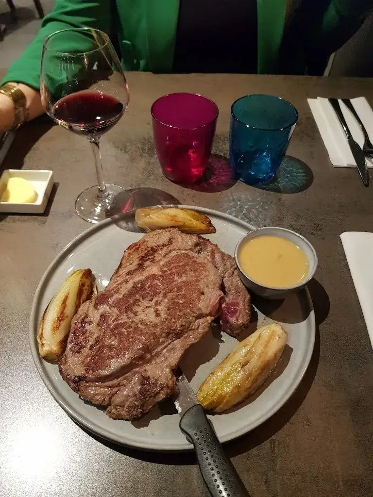 Restaurant Le 64_Ohey_slider_image_3