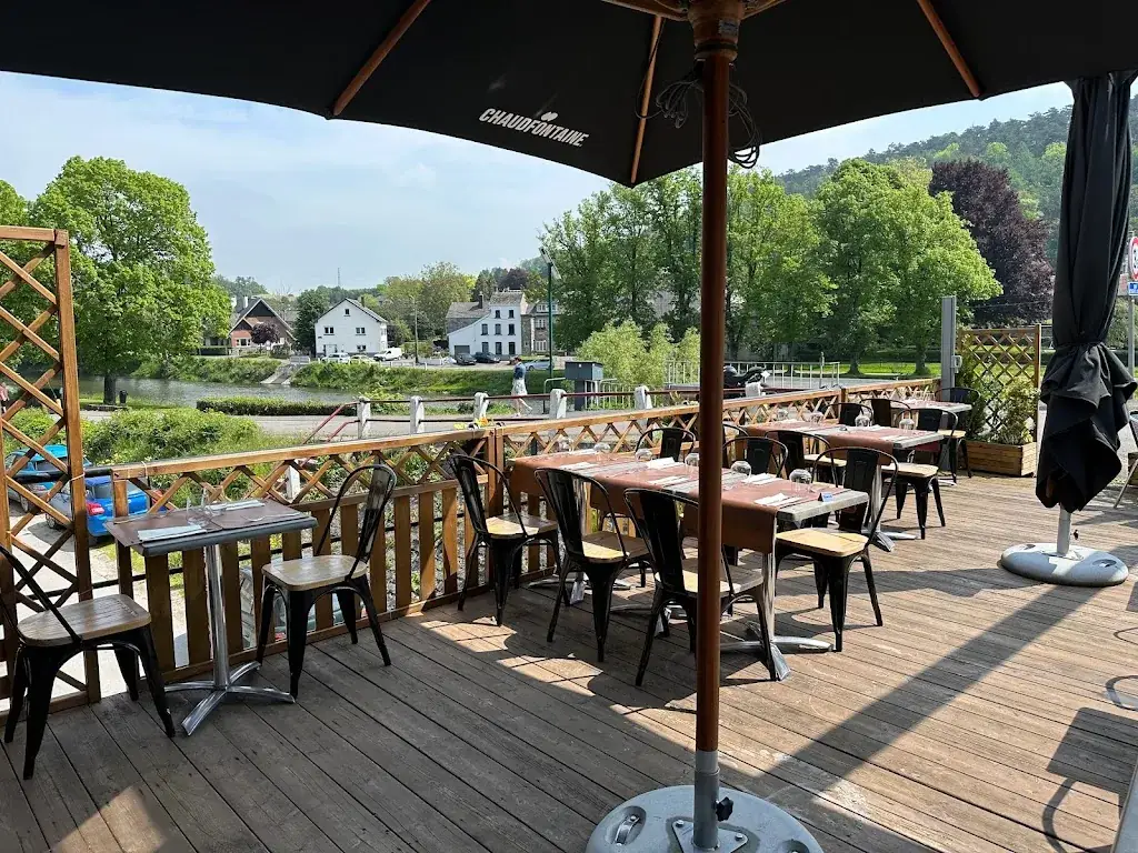 Ze restaurant traiteur Restaurant in Hamoir