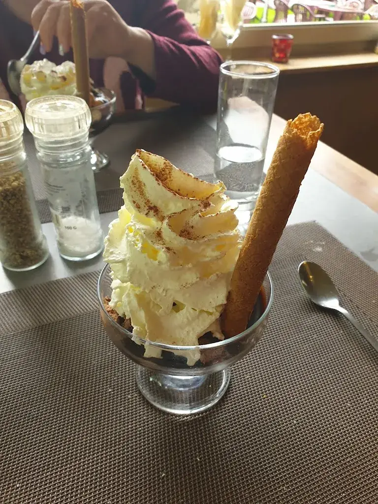 Boby Ewing_Le Clapotis_Hamoir_avis