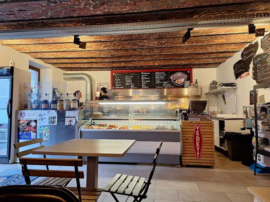 Patatou, friterie Bousval restaurant in Genappe