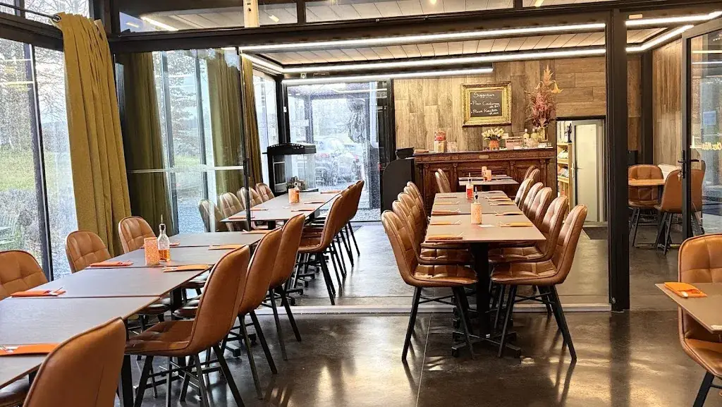 Chez Mika_Gouvy_slider_image_1