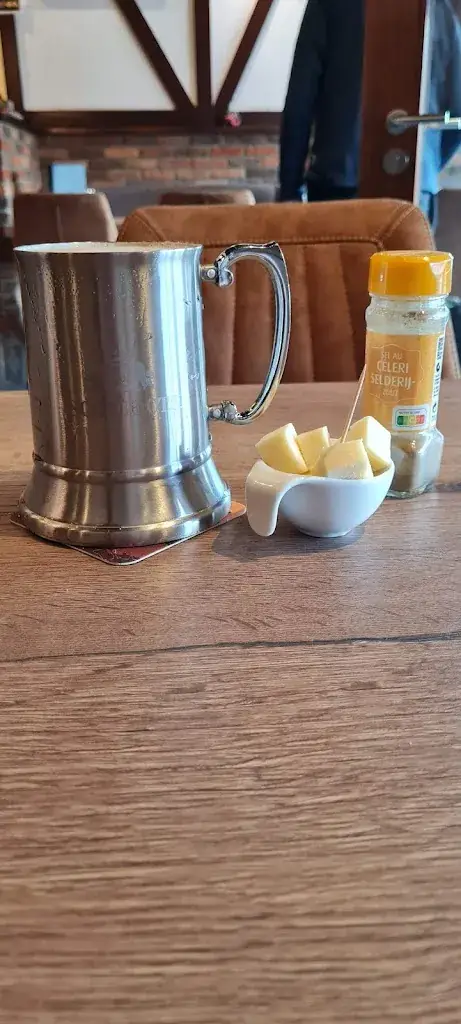 Jean-Pol Theys_Café du Luxembourg - 