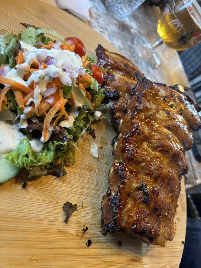 Rose Thomas_Le Rallye_Houffalize_review