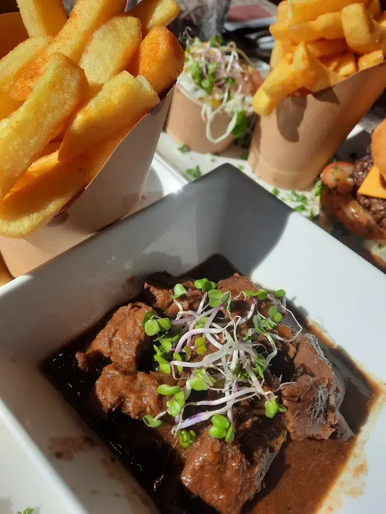 Patricia M_Le Rallye_Houffalize_review