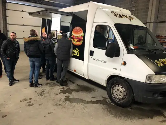 JEAN-VINCENT Mourant_Food truck La Tiote Fringale_Hensies_review