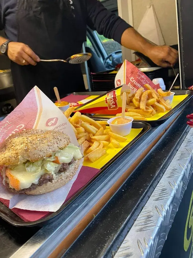 Food truck La Tiote Fringale_Hensies_slider_image_3