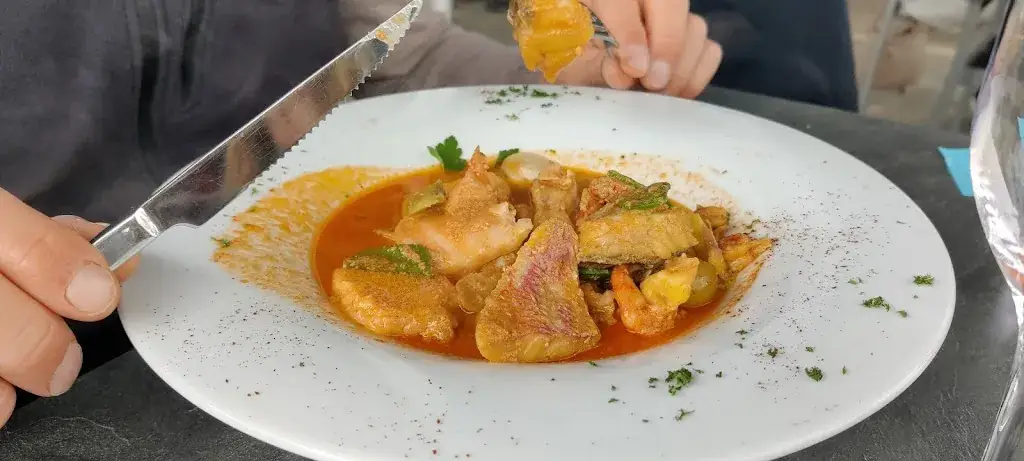 Nassere Besseghir_Le Jacquemart_Hotton_review