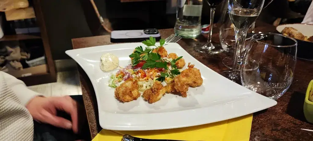 Thierry Marcoux_L'A Point_Hotton_review