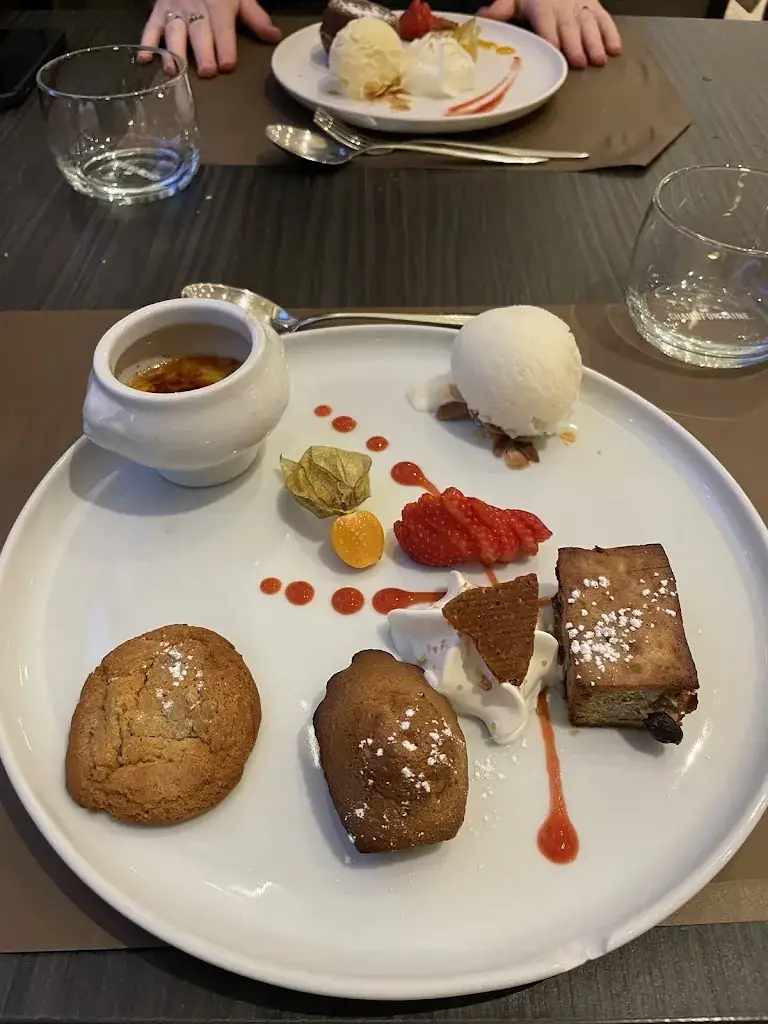 Jude Pereira_La Brasserie du Ravel_Hotton_review