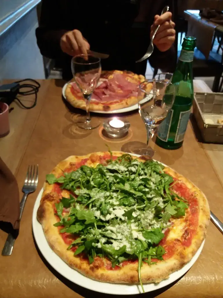 Manu U_La Carretta_Hotton_review