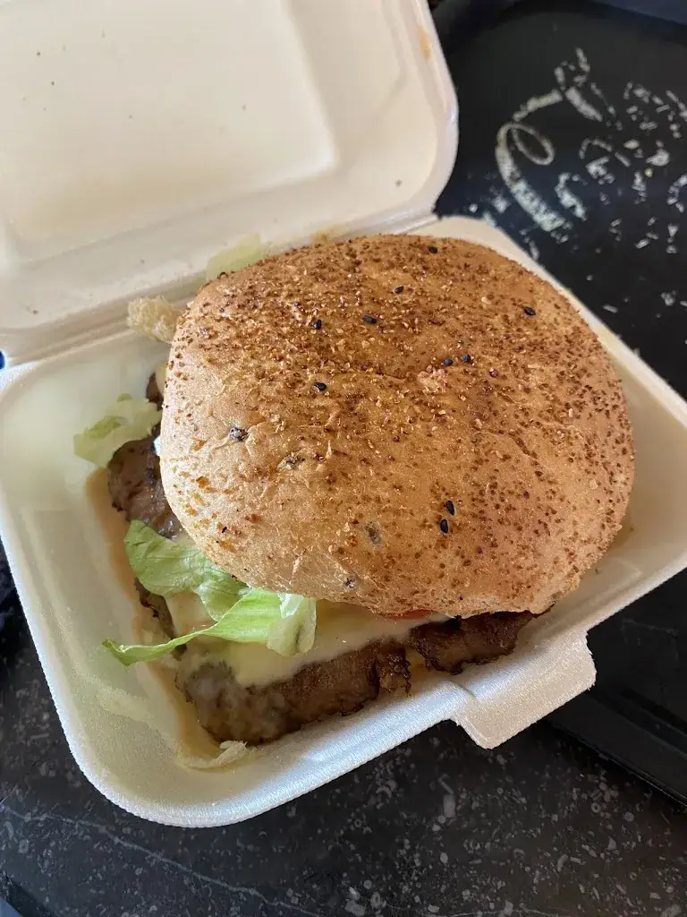 Menu_La Friterie By Marell&Co_Hotton_image_5