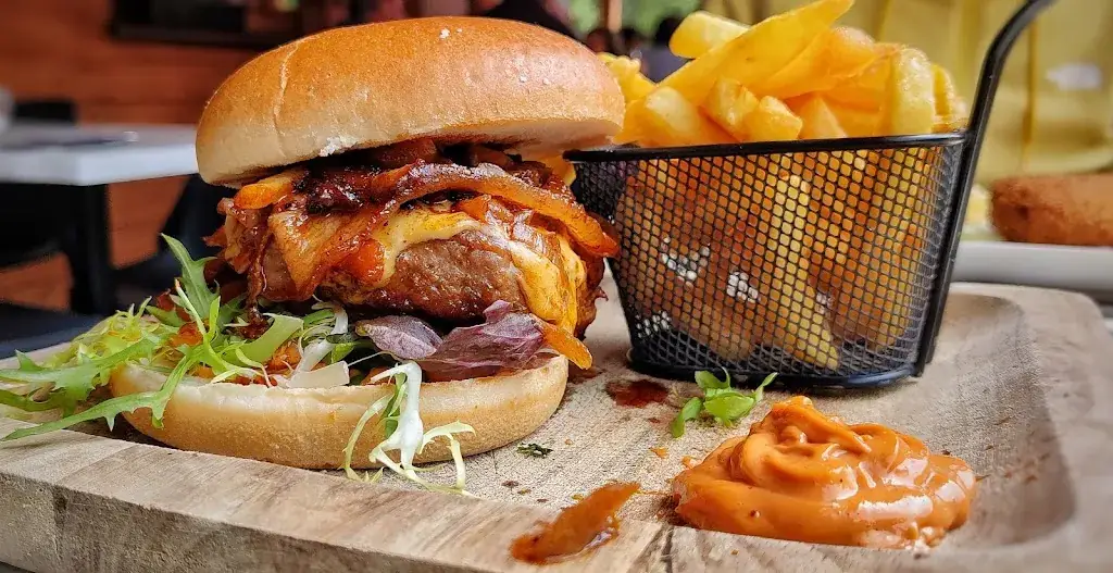 O bord de Lesse_Dinant_slider_image_3