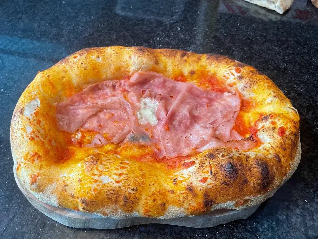 La PIAZZETTA HERVE_Herve_slider_image_2