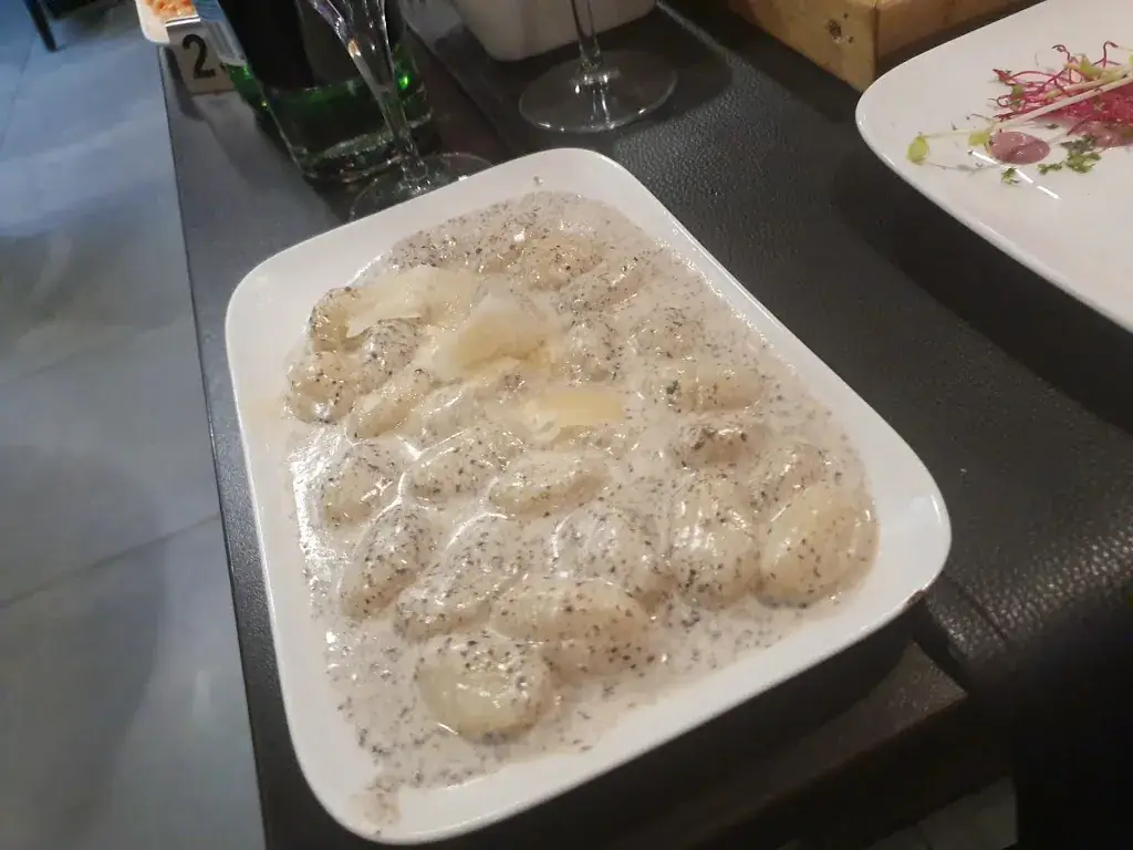 Da Mirto_Herstal_slider_image_2