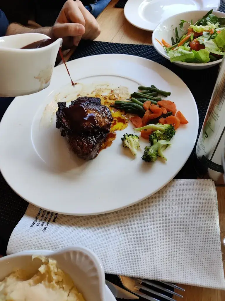 Carmen Alonso_De Stal_Brasschaat_Bewertung