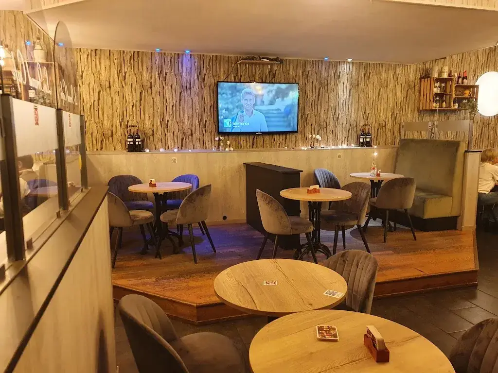 Le Grand Café restaurant à Herstal